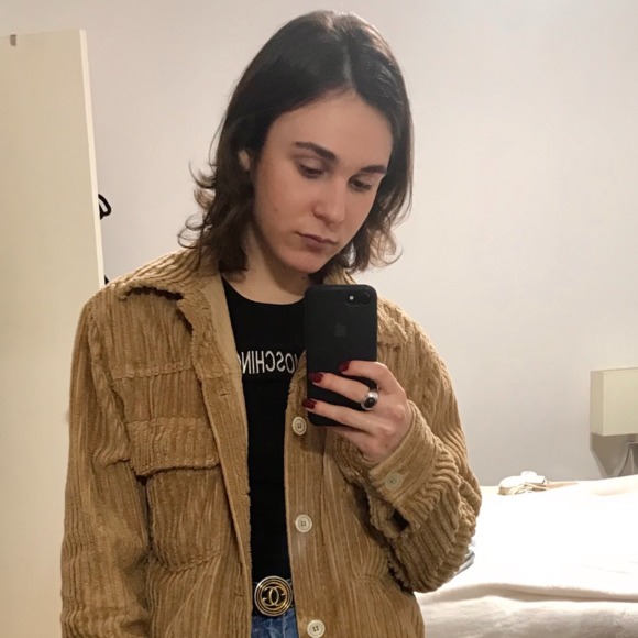 Meet your Posher, Carlota - Picture 1 of 1